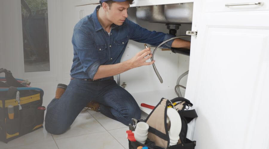 Expert burst pipe repair services in Tyrone, NM